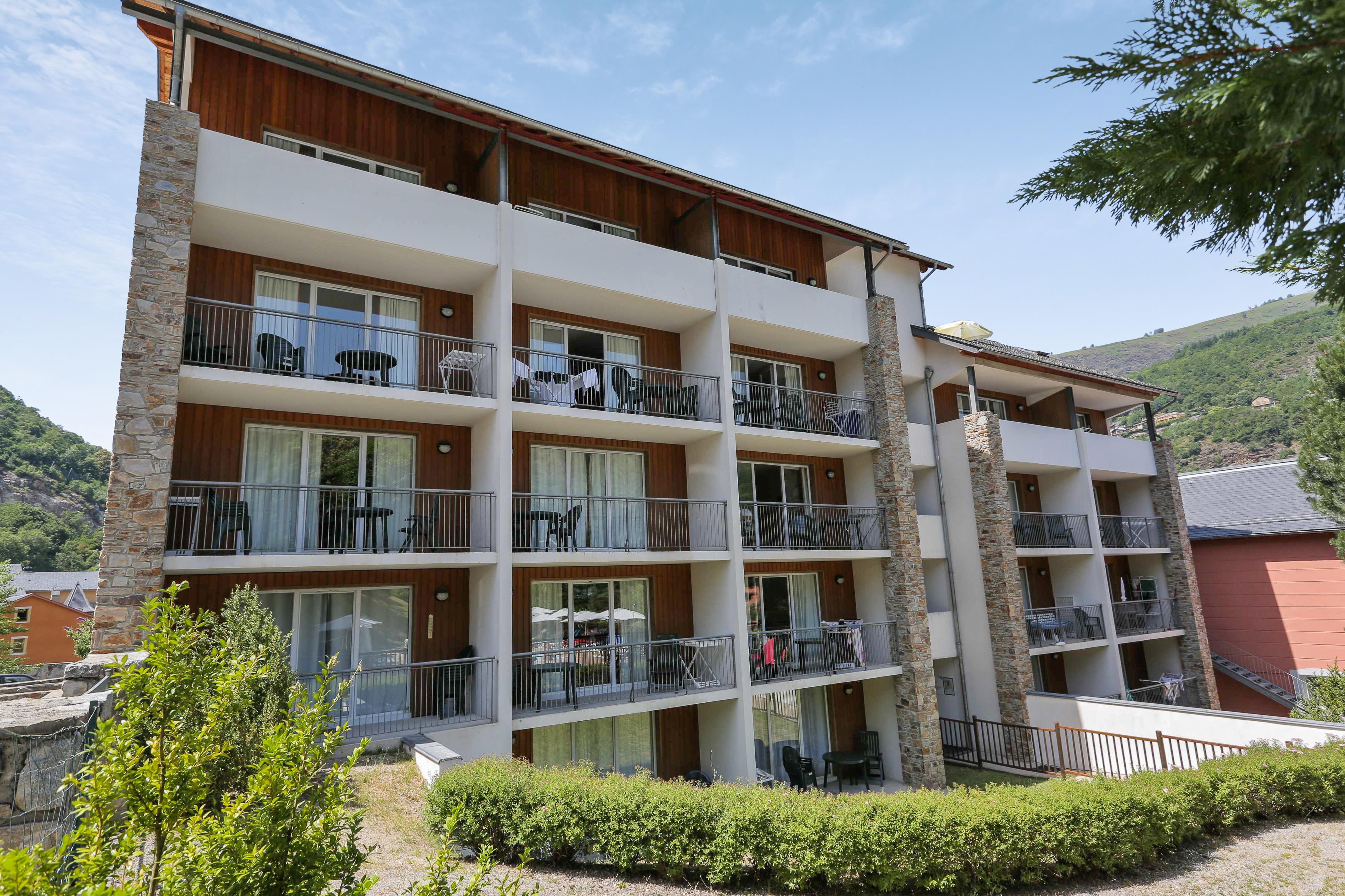 Residence Pierre & Vacances Les Trois Domaines Ax-les-Thermes Exterior photo